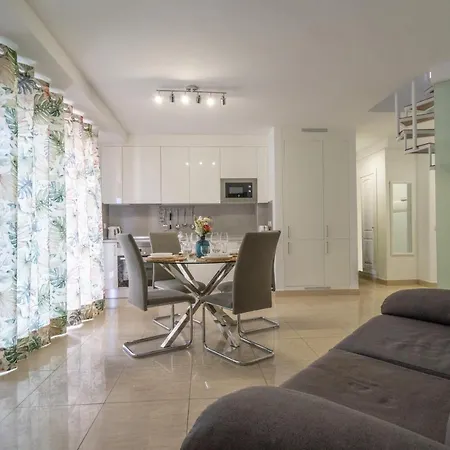Apartamento Penthouse Marte By Pajarito Holidays Los Cristianos (Tenerife)